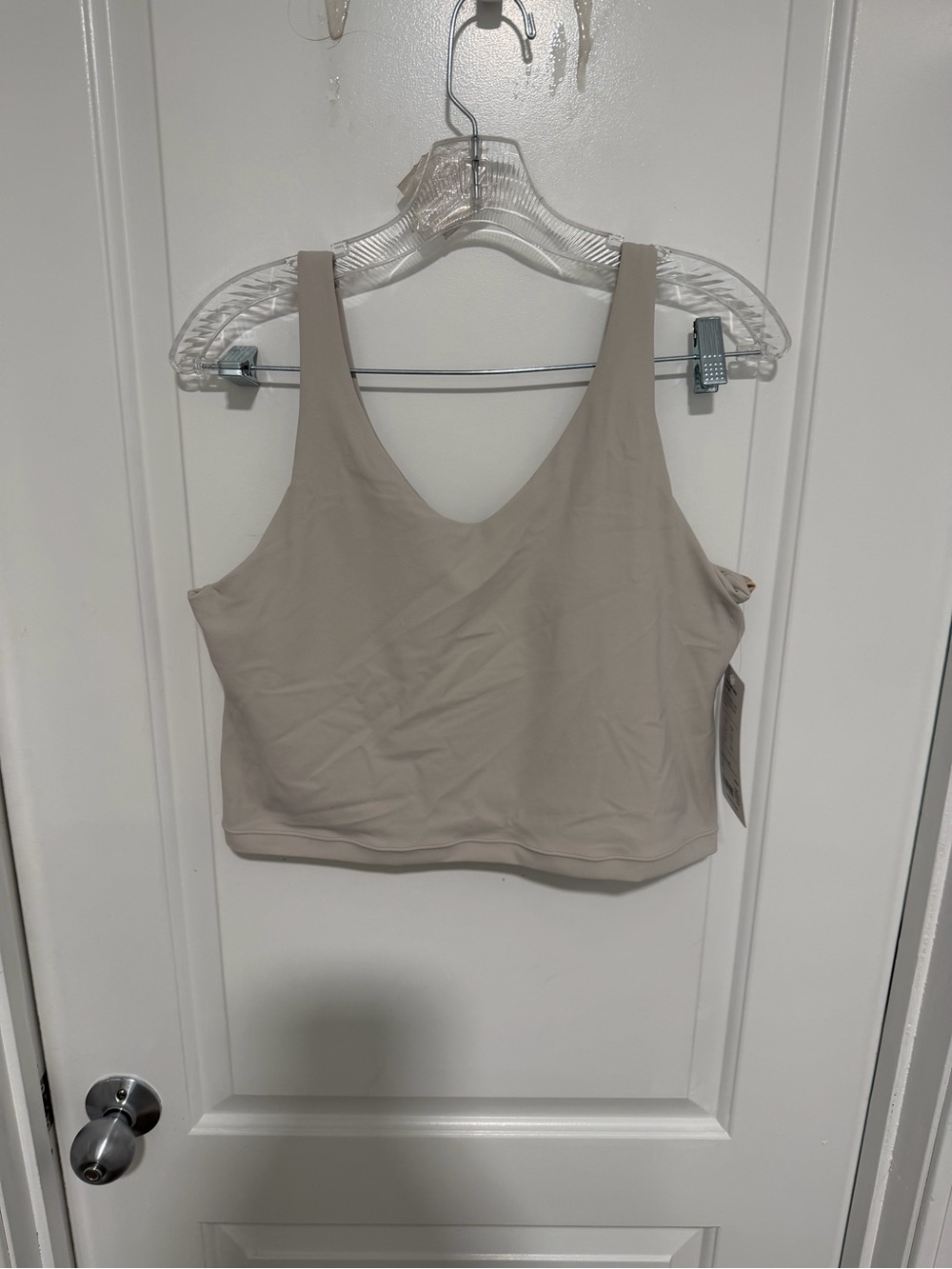 ATHLETA TRANSCEND VNECK CROP BRA